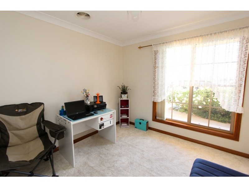 65 McBrien Drive, Kelso NSW 2795