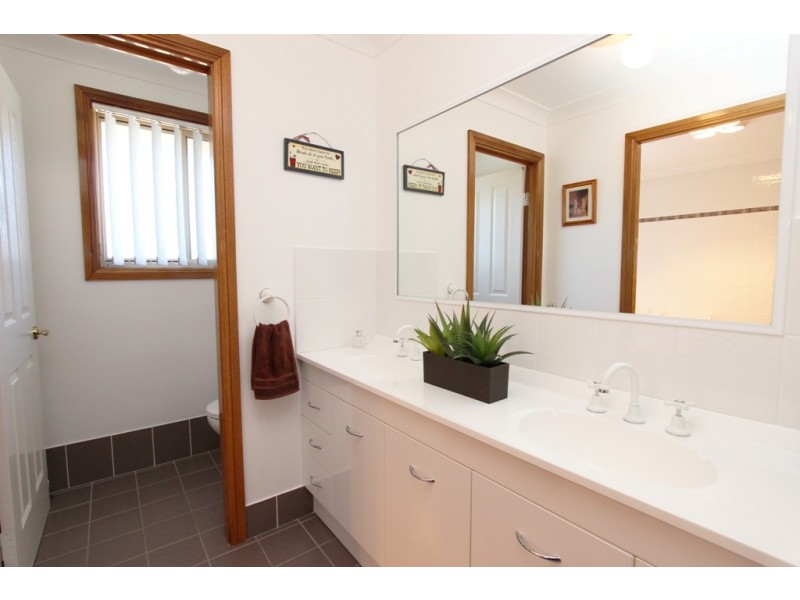 65 McBrien Drive, Kelso NSW 2795