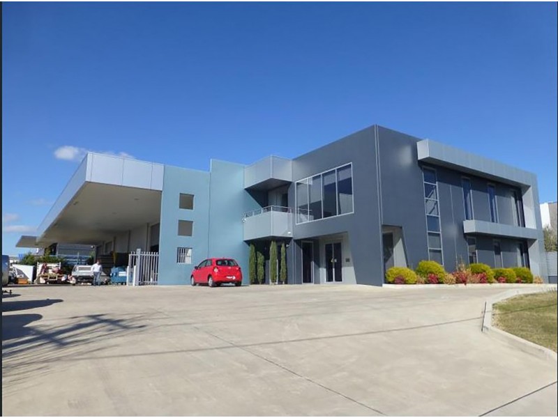 6 Irving Place, Bathurst NSW 2795