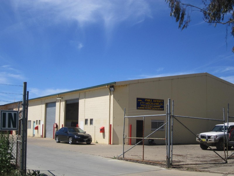 2/6 Kirkcaldy Street, Bathurst NSW 2795