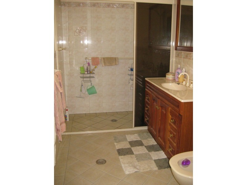 14 Piggott Place, Blayney NSW 2799