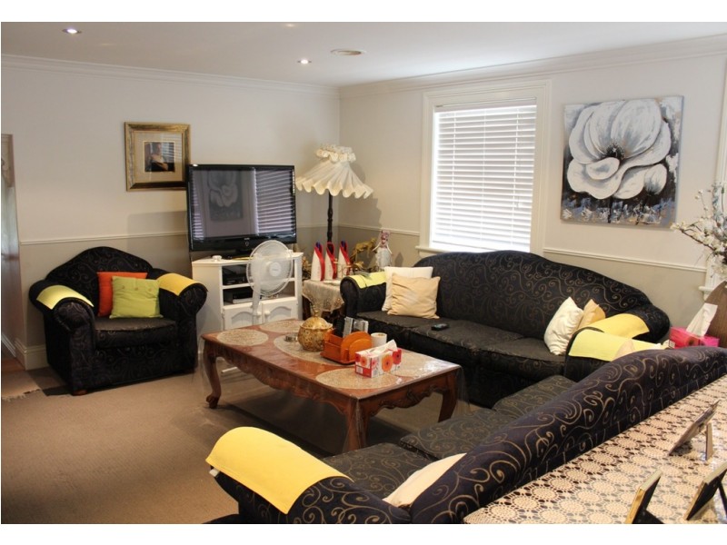 166 Piper Street, Bathurst NSW 2795