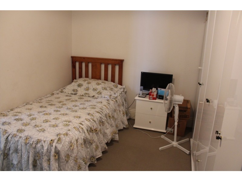 166 Piper Street, Bathurst NSW 2795