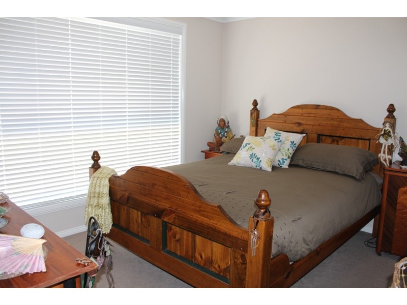 164a and164b Piper Street, Bathurst NSW 2795