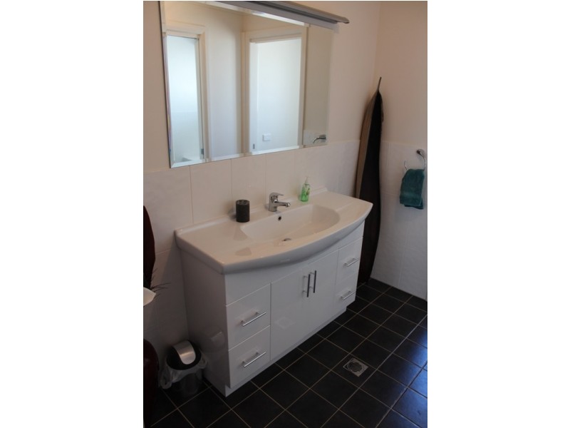 14 Howarth Close, Bathurst NSW 2795