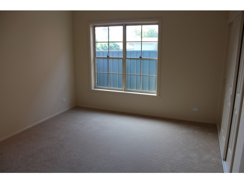 299 Russell Street, Bathurst NSW 2795