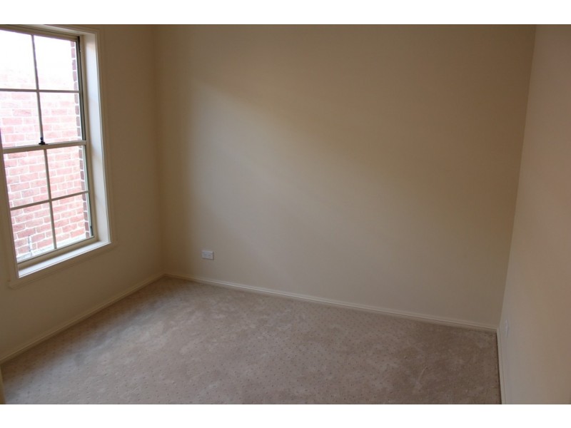 299 Russell Street, Bathurst NSW 2795