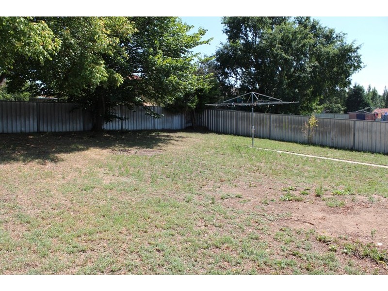 8 Tyndall Street, Bathurst NSW 2795