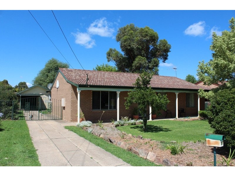 25 Halsted Street, Bathurst NSW 2795
