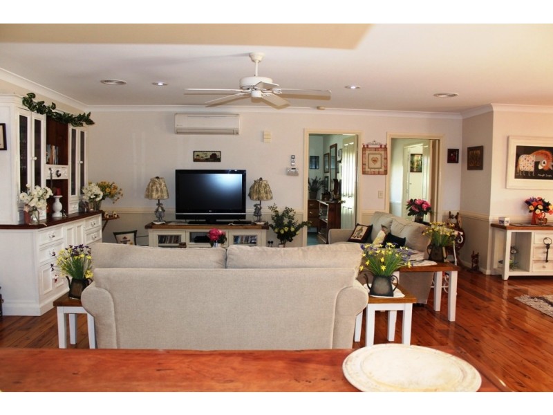 4 Dunoon Place, Abercrombie NSW 2795