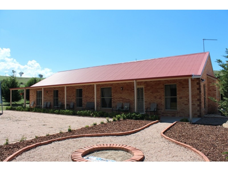 64 St Johns Road, Bathurst NSW 2795
