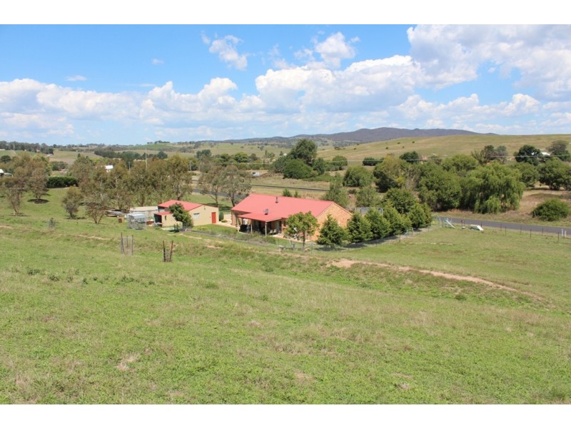 64 St Johns Road, Bathurst NSW 2795