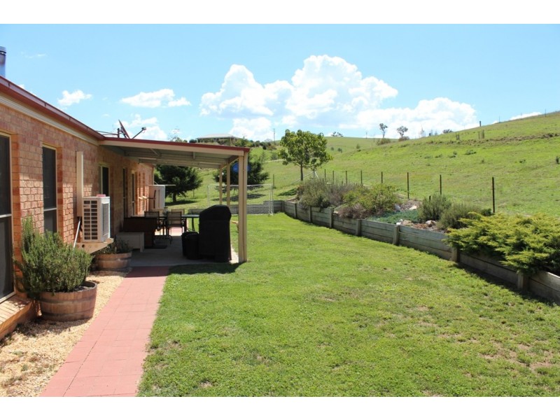 64 St Johns Road, Bathurst NSW 2795