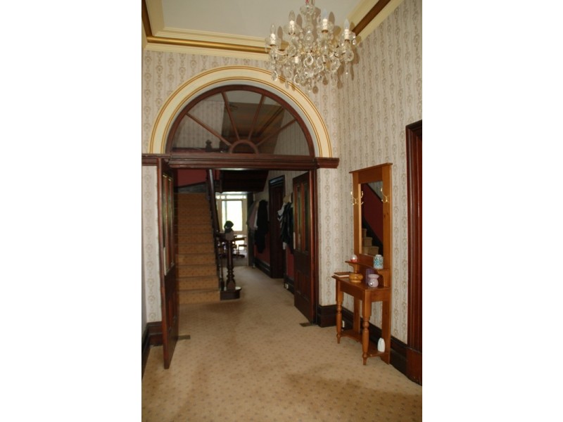 294 Russell Street, Bathurst NSW 2795