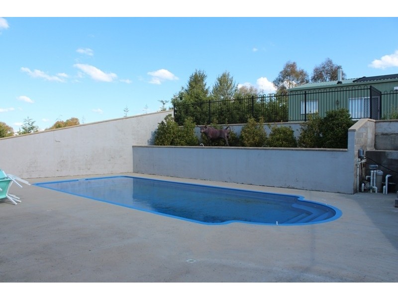 18 Arabella Place, Bathurst NSW 2795