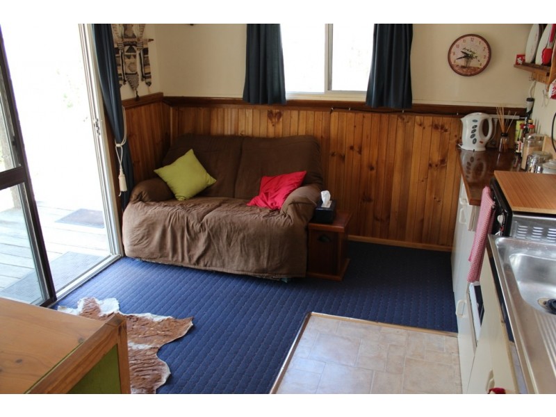 85 Walang Drive, Bathurst NSW 2795