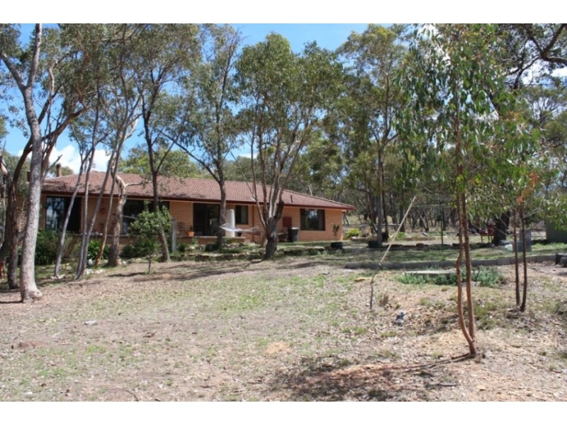 85 Walang Drive, Bathurst NSW 2795