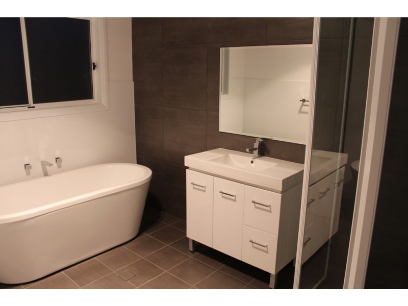 3 Mulley Close, Bathurst NSW 2795