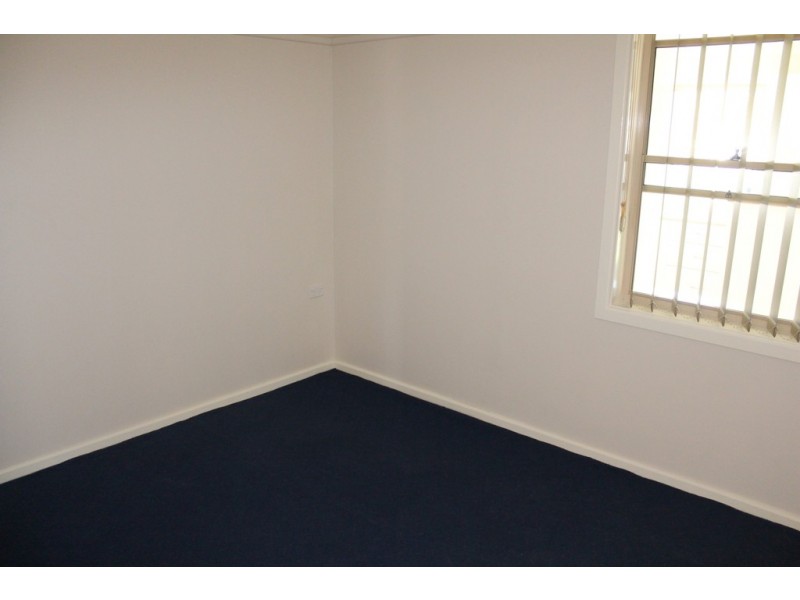 17 Park Street, Eglinton NSW 2795