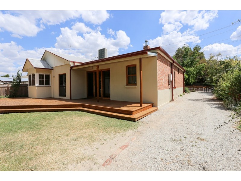 145 Russell Street, Bathurst NSW 2795
