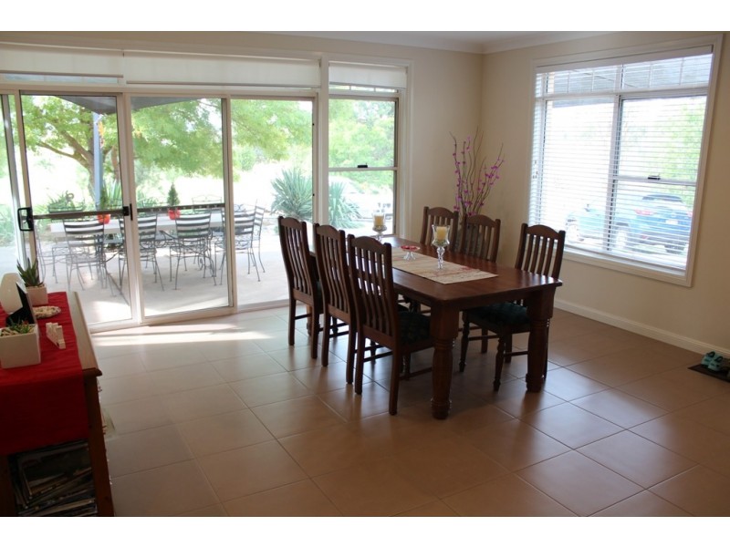 108 Marys Lane, Bathurst NSW 2795
