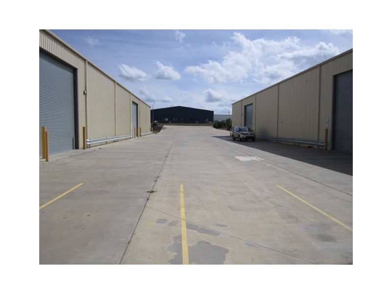 1/32 Hampden Park Road, Bathurst NSW 2795