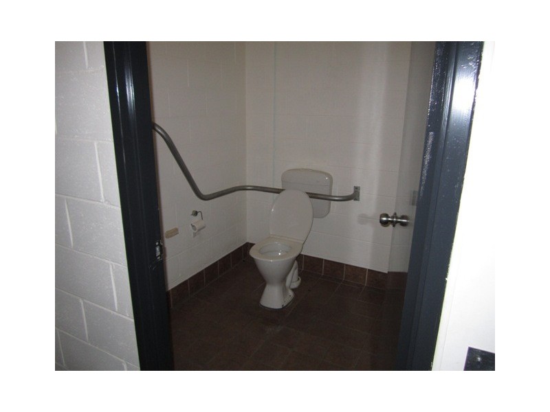 1/32 Hampden Park Road, Bathurst NSW 2795