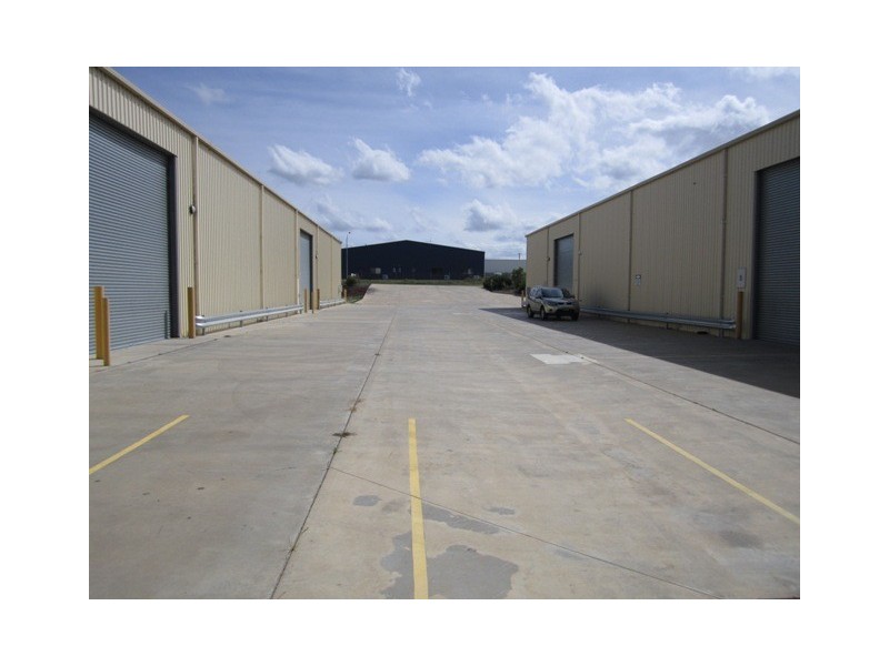 Unit 2/32 Hampden, Bathurst NSW 2795