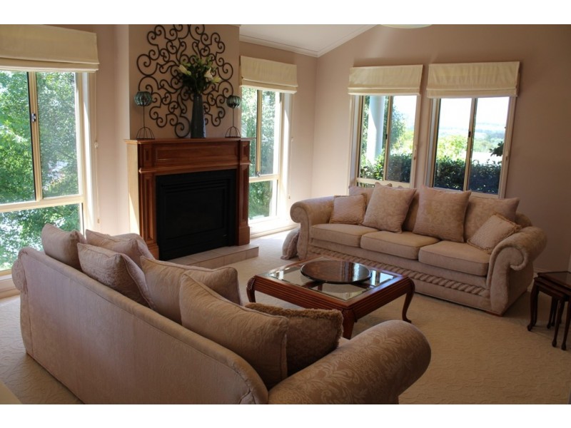 20 Cherrywood Crescent, Bathurst NSW 2795