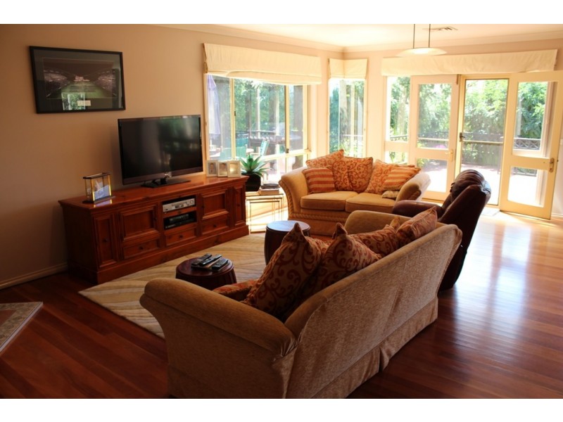 20 Cherrywood Crescent, Bathurst NSW 2795