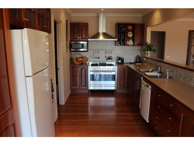 20 Cherrywood Crescent, Bathurst NSW 2795