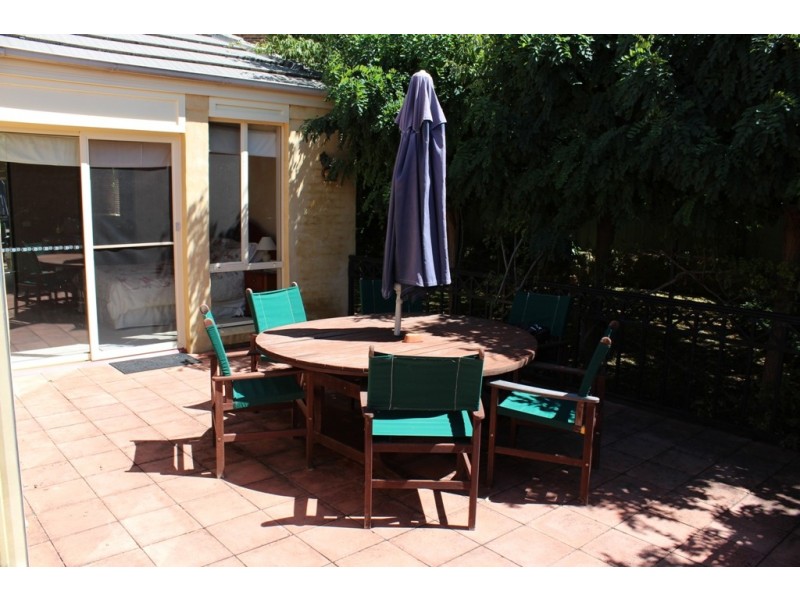 20 Cherrywood Crescent, Bathurst NSW 2795