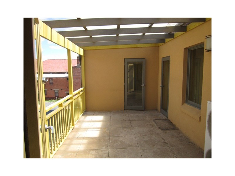 203 George St, Bathurst NSW 2795