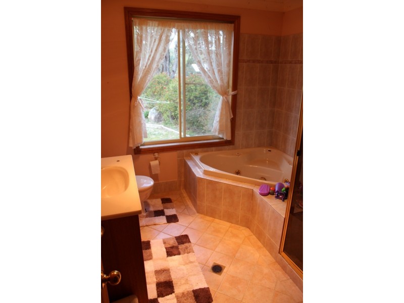 1587 Mid Western Highway, Bathurst NSW 2795