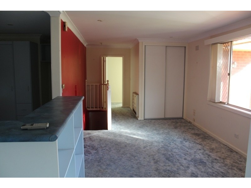 2 Cutler Street, Bathurst NSW 2795
