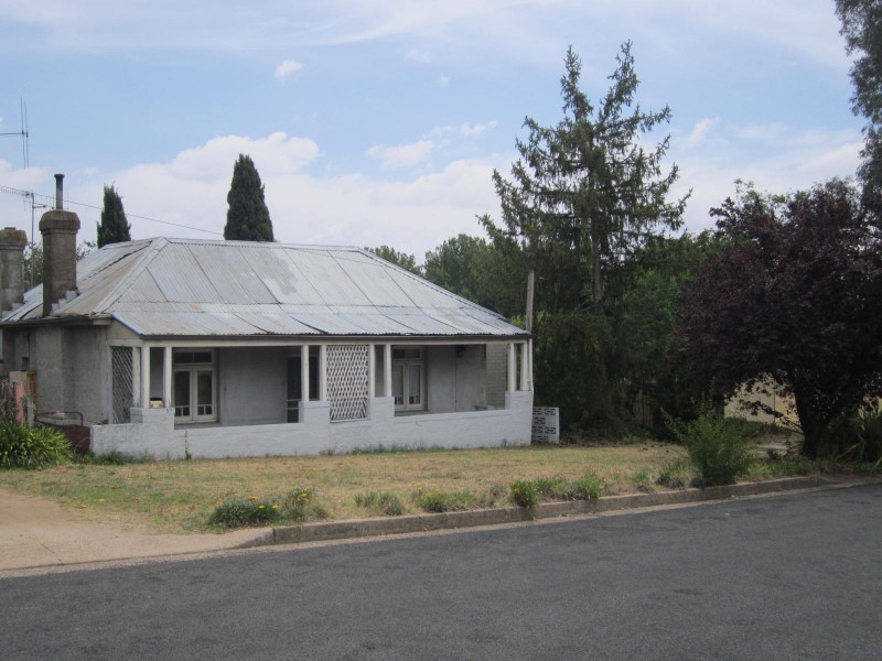 57 Stewart Street, Bathurst NSW 2795