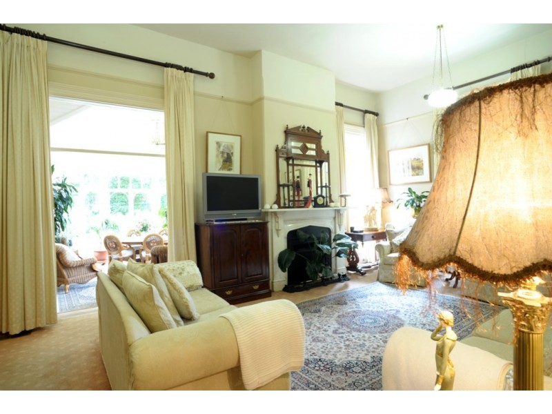 275-281 Keppel Street, Bathurst NSW 2795