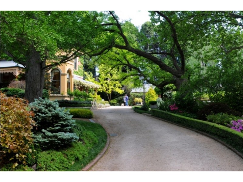 275-281 Keppel Street, Bathurst NSW 2795