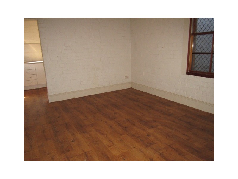 52 Sydney Road, Bathurst NSW 2795