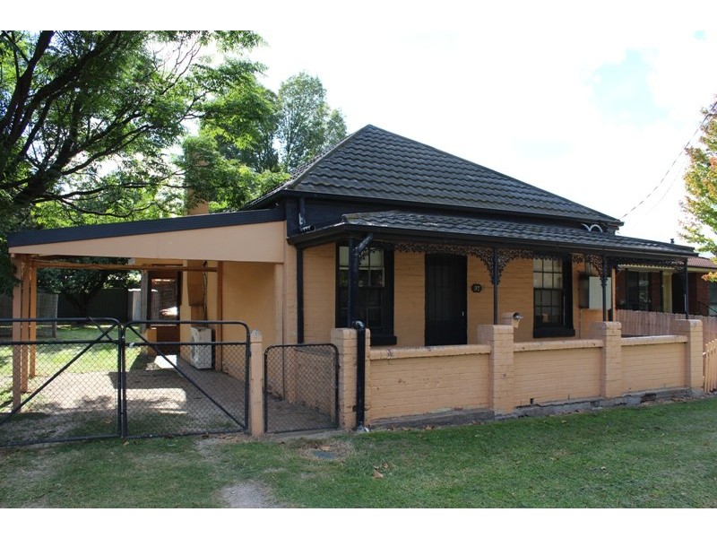 97 Howick Street, Bathurst NSW 2795