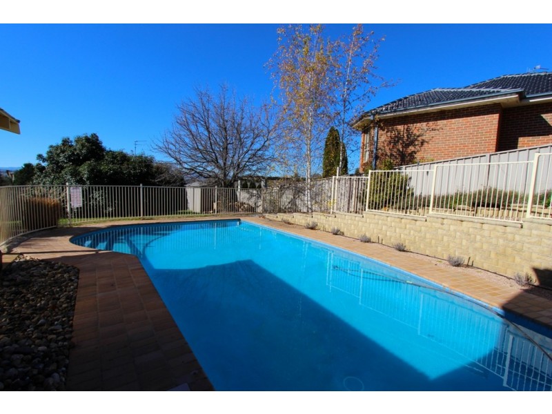 3 Cherrywood Crescent, Llanarth NSW 2795