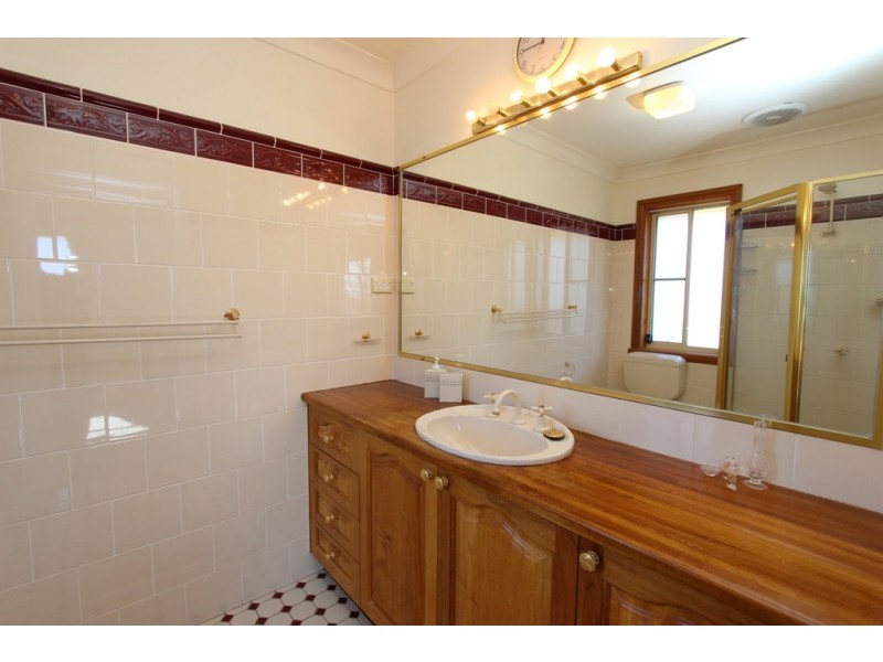 3 Cherrywood Crescent, Llanarth NSW 2795