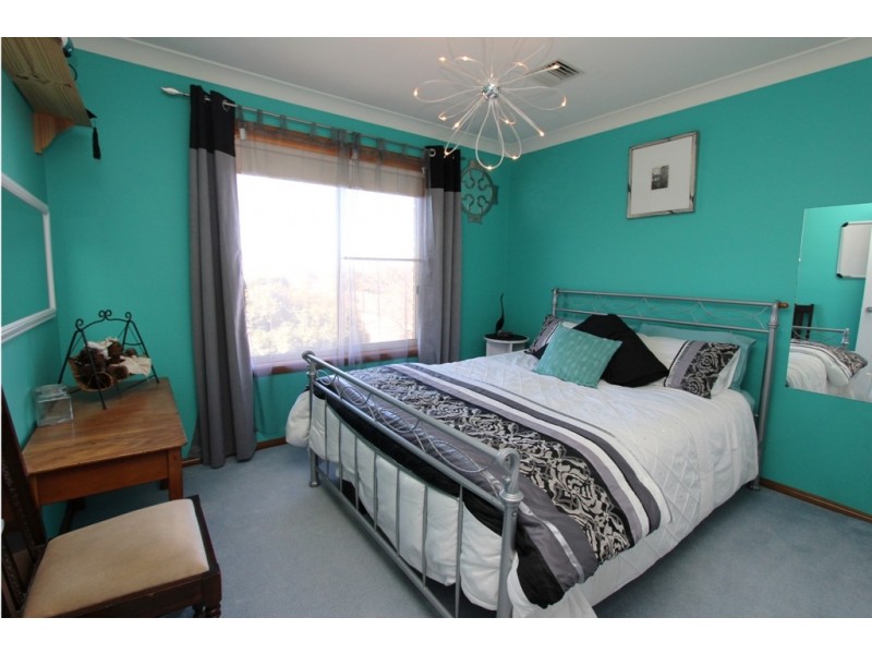 3 Cherrywood Crescent, Llanarth NSW 2795