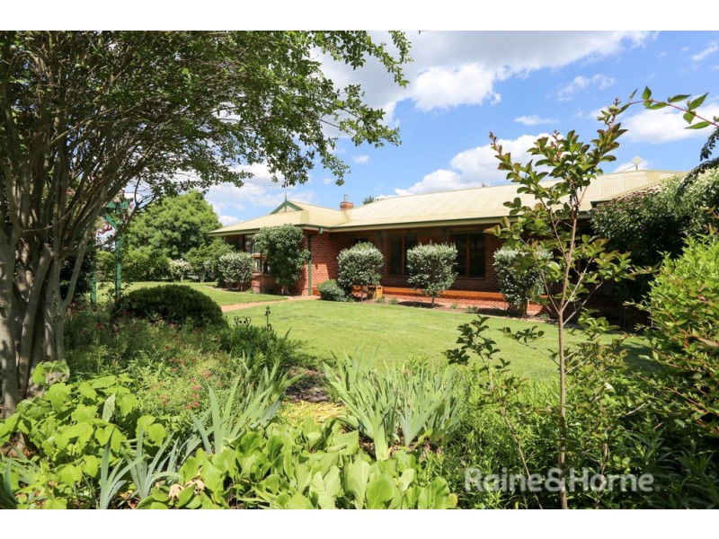 487 Eleven Mile Drive, Bathurst NSW 2795