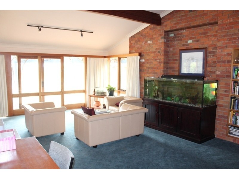 390 Laffing Waters Lane, Bathurst NSW 2795