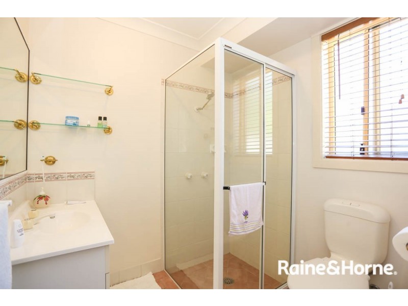 31 Hughes Street, Kelso NSW 2795