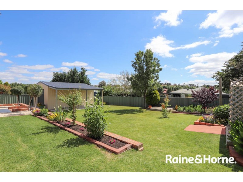 31 Hughes Street, Kelso NSW 2795