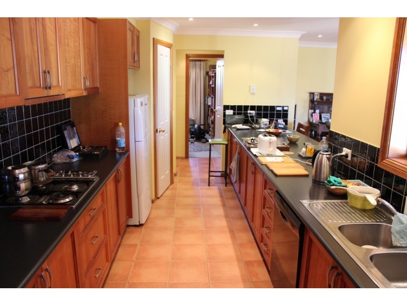 22 Farmgate Drive, Bathurst NSW 2795