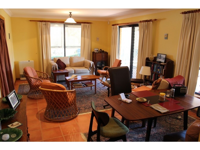 22 Farmgate Drive, Bathurst NSW 2795