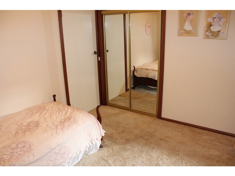 15 Bullock Place, Bathurst NSW 2795